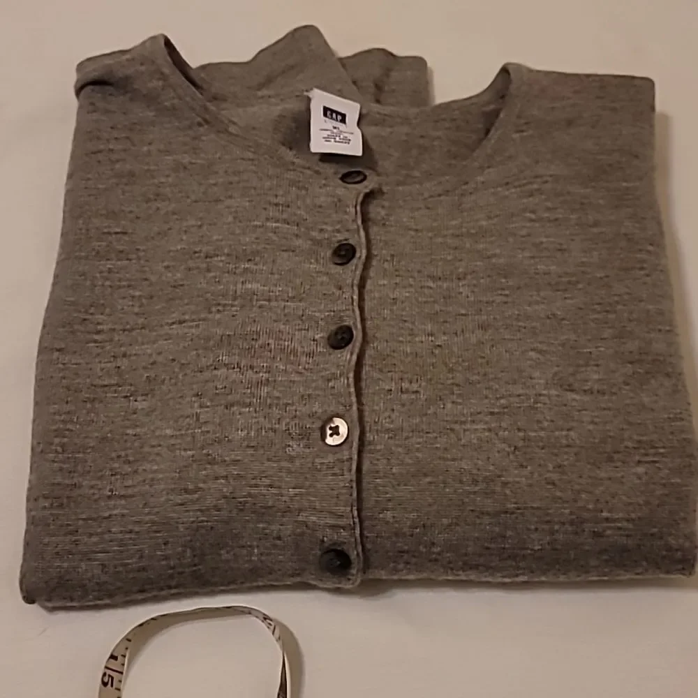 ‎Gap girls cardigan size xl